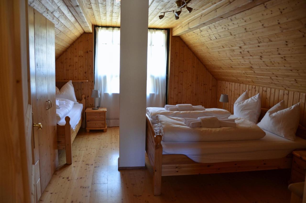 Ferienhaus Waldtraum Sankt Veit an der Glan Bagian luar foto