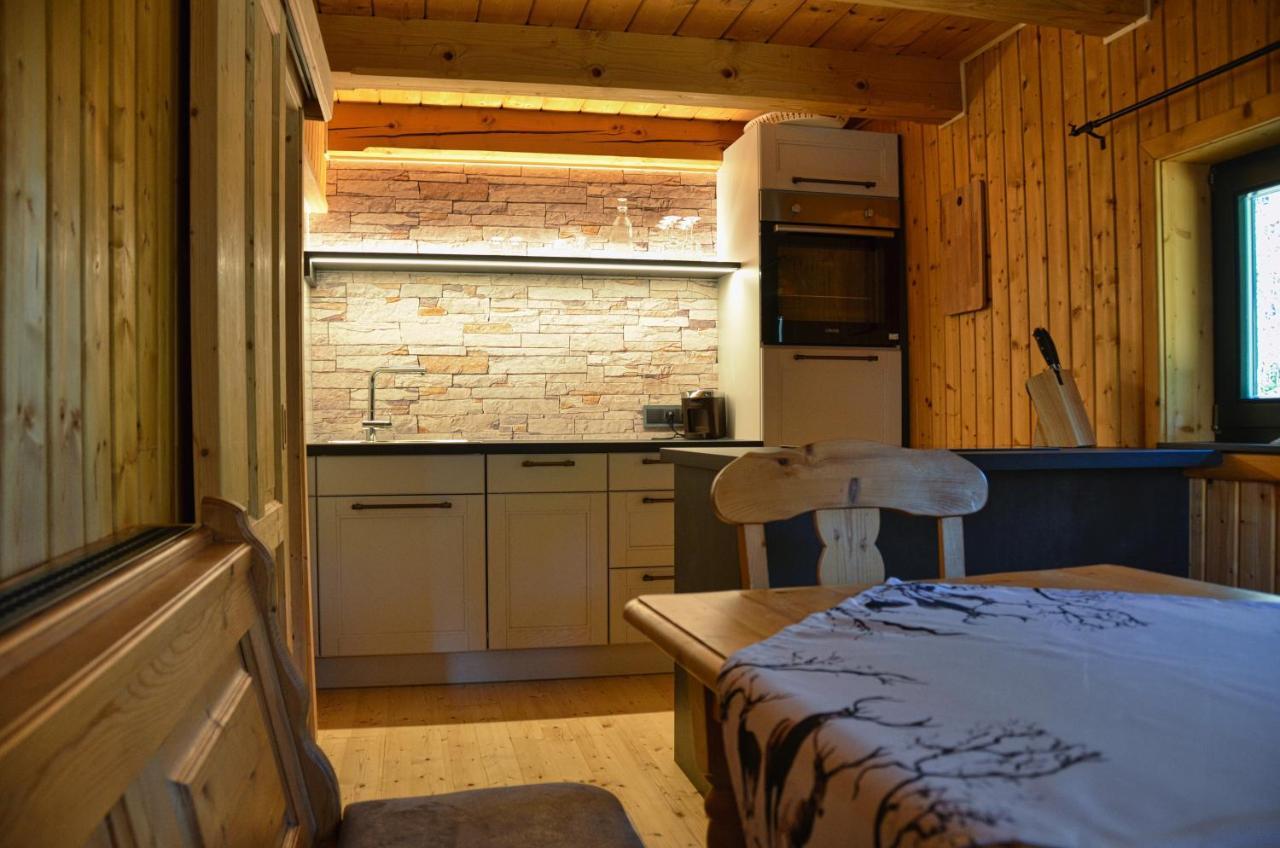Ferienhaus Waldtraum Sankt Veit an der Glan Bagian luar foto